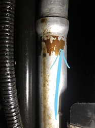 leak-travels-left-right-along-coolant-pipe